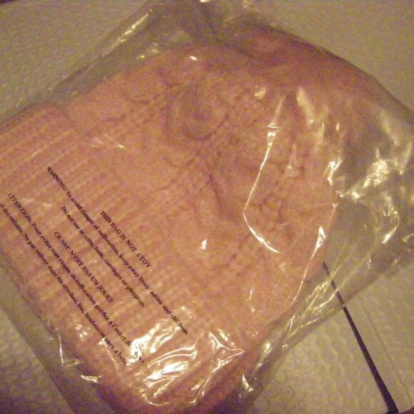 Victoria's Secret Cozy Cable-Knit Pom Beanie Ballerina Pink NWT - Picture 15 of 15